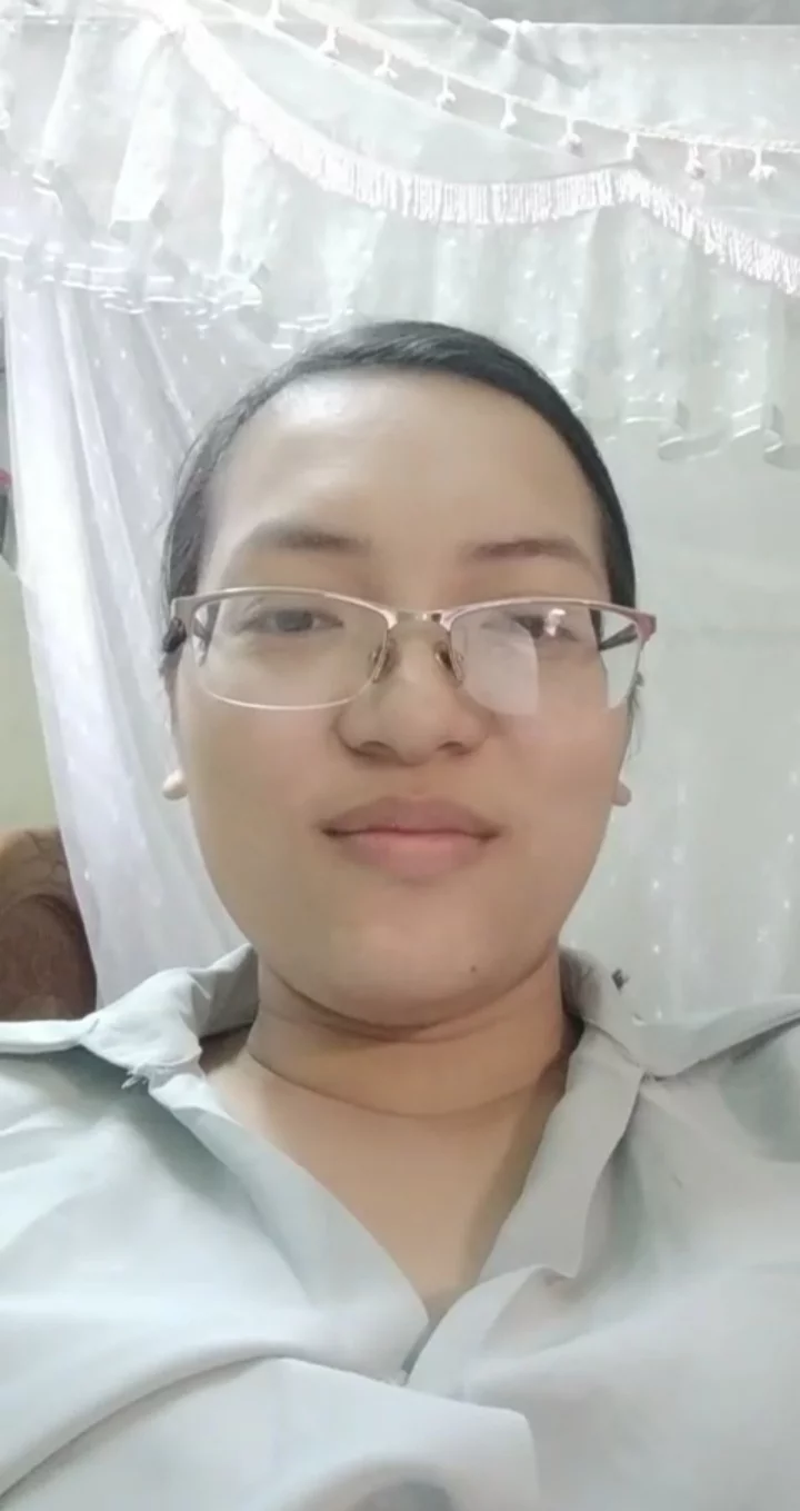 Hàng đẹp,dễ chảy nước......